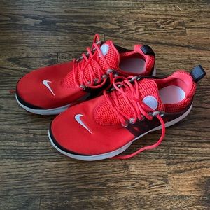 Kids Nike Presto sneaker - NIB